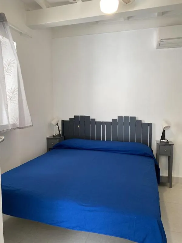 Violetta 1 Apartment Campese